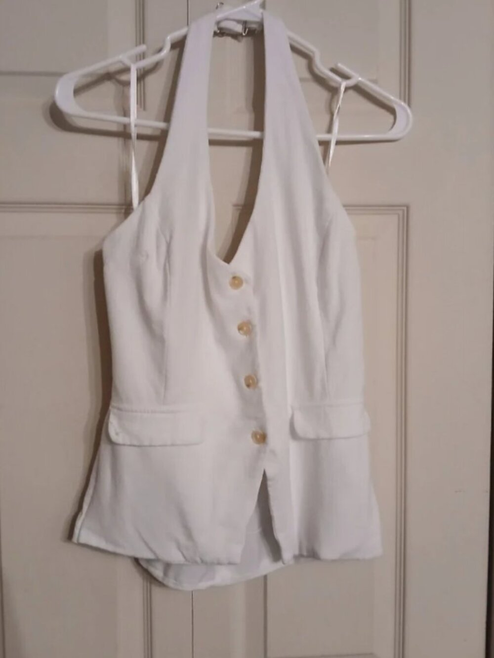 Monteau Los Angeles White Halter Button Vest Size Medium (M)